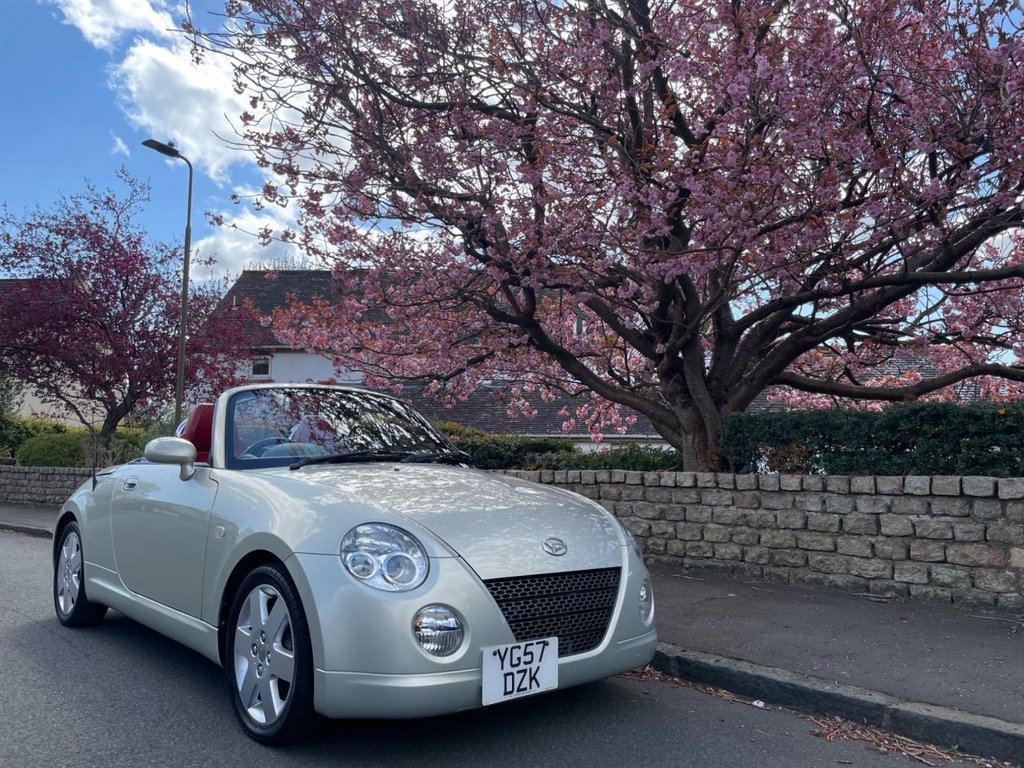 View our DAIHATSU COPEN
