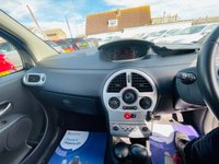 USED 2008 58 RENAULT GRAND MODUS 1.6 DYNAMIQUE AUTOMATIC Low Mileage with a FSH petrol Automatic