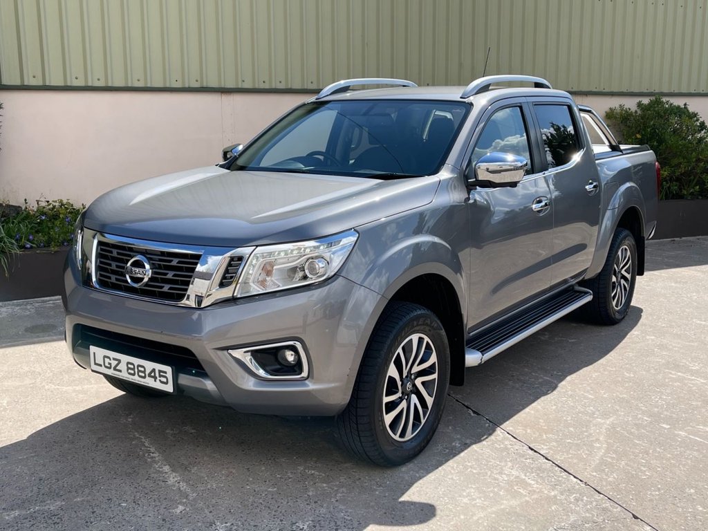 View our NISSAN NAVARA