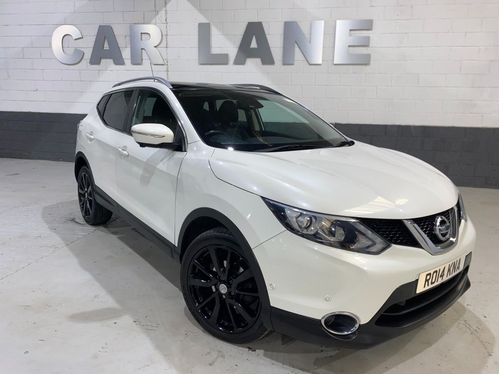 View our NISSAN QASHQAI