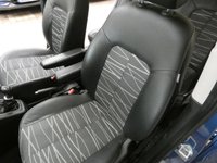 USED 2013 63 KIA VENGA 1.6 CRDI 3 ECODYNAMICS 5d 114 BHP &pound;30 ROAD TAX SUNROOF PART LEATHER HEATED SEATS