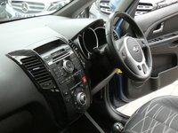 USED 2013 63 KIA VENGA 1.6 CRDI 3 ECODYNAMICS 5d 114 BHP &pound;30 ROAD TAX SUNROOF PART LEATHER HEATED SEATS