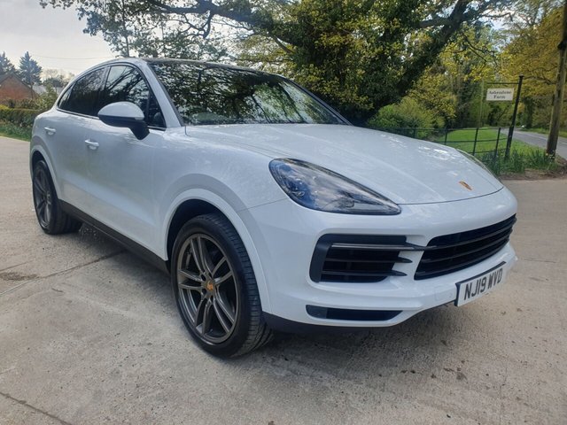 2019 19 Porsche Cayenne 3.0 V6 TIPTRONIC 5d 336 BHP
