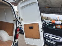 USED 2004 04 TOYOTA HI-ACE 2.5 280 GS SWB 88 BHP 