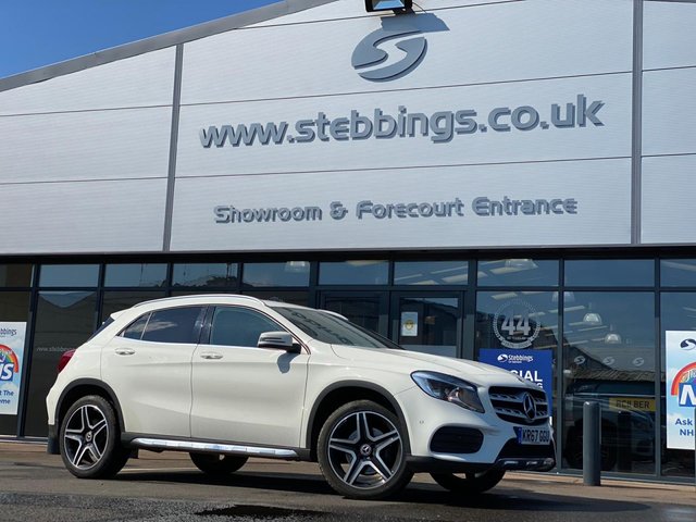 2017 67 MERCEDES-BENZ GLA-CLASS 2.1 GLA 220 D 4MATIC AMG LINE EXECUTIVE 5d 174 BHP