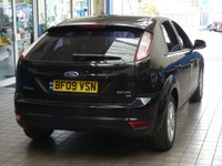 USED 2009 09 FORD FOCUS 1.6 ZETEC 5d 100 BHP NICE TIDY EXAMPLE