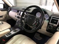 USED 2010 B LAND ROVER RANGE ROVER 4.4 TDV8 VOGUE SE 5d 313 BHP * ADAPTIVE CRUISE CONTROL * MOT NOV 2021 * HEATED/COOLED FRONT SEATS * HDD NAVIGATION SYSTEM *