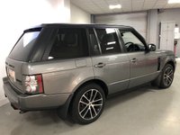 USED 2010 B LAND ROVER RANGE ROVER 4.4 TDV8 VOGUE SE 5d 313 BHP * ADAPTIVE CRUISE CONTROL * MOT NOV 2021 * HEATED/COOLED FRONT SEATS * HDD NAVIGATION SYSTEM *