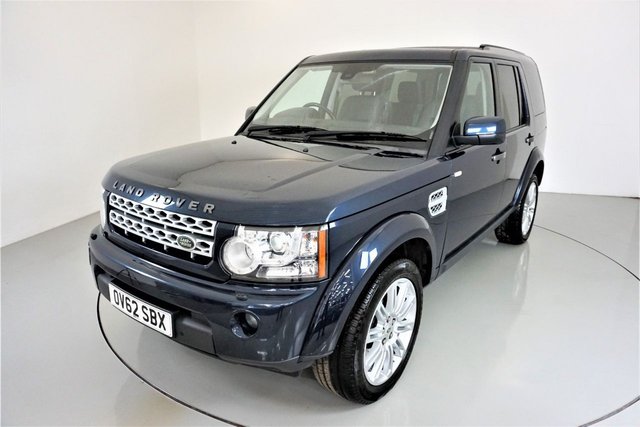 2012 62 Land Rover Discovery 4 3.0  SDV6 HSE 5d AUTO-2 FORMER KEEPERS-SUNROOF-7 SEATS-HARMAN KARDON-ELECTRIC MEMORY SEAT-ELECTRIC FOLDING MIRRORS-HEATED BLACK LEATHER-BLUETOOTH-CRUISE CONTROL-SATNAV-REVERSE CAMERA-DAB RADIO-CLIMATE CONTROL