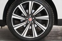 USED 2017 12 JAGUAR F-PACE 2.0 PRESTIGE AWD 5d 178 BHP 