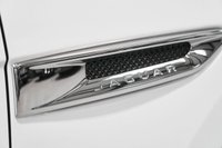 USED 2017 12 JAGUAR F-PACE 2.0 PRESTIGE AWD 5d 178 BHP 