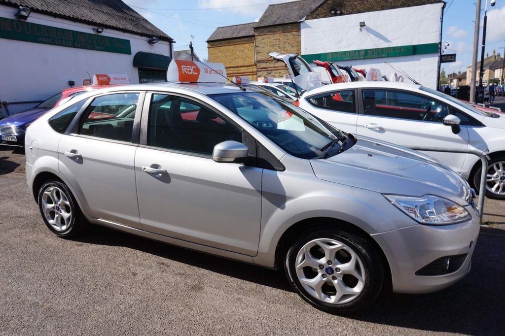 View our FORD FOCUS