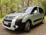 USED 2009 59 CITROEN BERLINGO 1.6 MULTISPACE XTR HDI 5d 90 BHP 1 OWNER//MODUTOP BIG SUNROOF/STORAGE MODUTOP ROOF STORAGE AIR FRESHENER 12V SOCKET GLASS ROOF//X6 SERVICE STAMPS