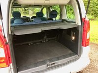 USED 2010 60 CITROEN BERLINGO 1.6 MULTISPACE VTR HDI 5d 90 BHP MODUTOP ROOF STORAGE AIR FRESHENER//REAR PARK SENSORS//ELECTRIC FOLDING MIRRORS\CRUISE CONTROL/ 90 BHP MODUTOP ROOF STORAGE AIR FRESHENER//REAR PARK SENSORS//ELECTRIC FOLDING MIRRORS//AUX-IN // USB PORT