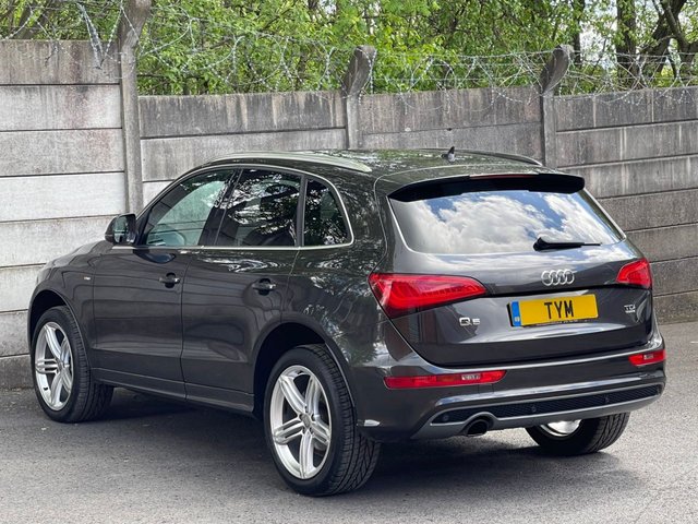 2013 AUDI Q5 - Photo 4