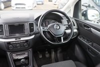 USED 2017 17 VOLKSWAGEN SHARAN 2.0 SE TDI BLUEMOTION TECHNOLOGY 5d 148 BHP VOLKSWAGON SHARAN 2.0 TDI SE BLUEMOTION S/S 7 SEATS