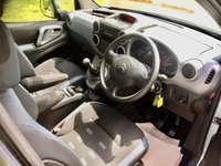 USED 2010 10 CITROEN BERLINGO 1.6 MULTISPACE XTR HDI 5d 90 BHP // 2 OWNERS//ROOF RAILS//AIRCON//TOP SPEC\\TOWBAR X9 CITROEN SERVICES + RECENT NEW CLUTCH /// CAMBELT AND WATERPUMP RENEWED BY US