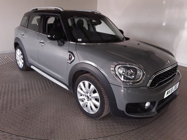 View our MINI COUNTRYMAN