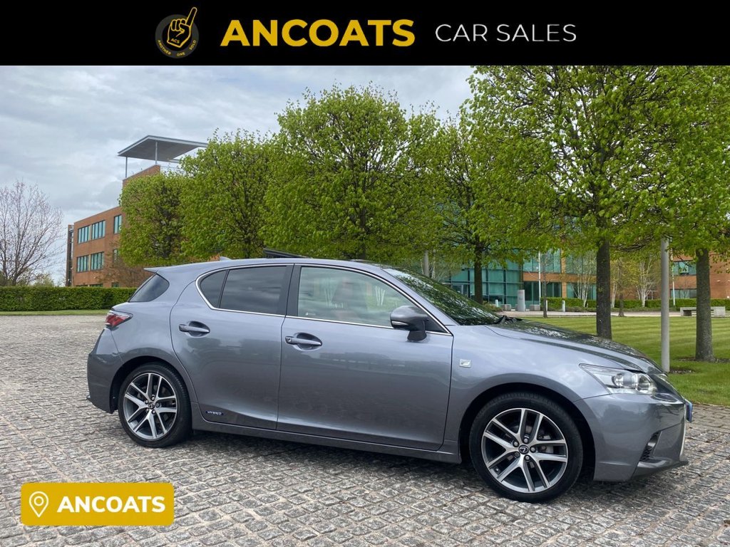View our LEXUS CT