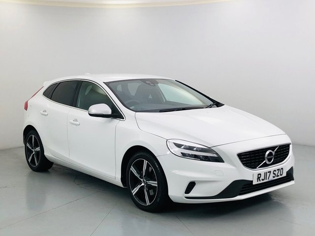 View our VOLVO V40