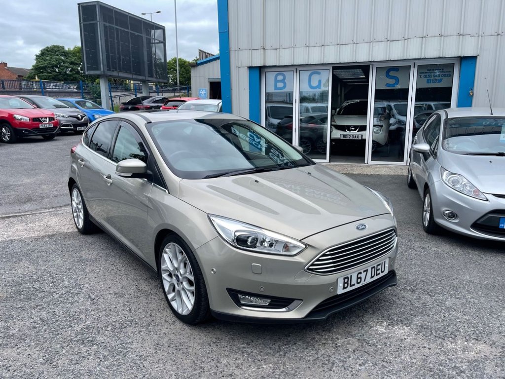 View our FORD FOCUS
