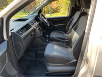 USED 2016 66 VOLKSWAGEN CADDY MAXI 2.0 C20 TDI STARTLINE 101 BHP TDi DIESEL - SERVICE HISTORY - PLY LINED - BULKHEAD - DOUBLE OPENING REAR DOORS - DOUBLE SLIDING DOORS EITHER SIDE - 1 FORMER KEEPER