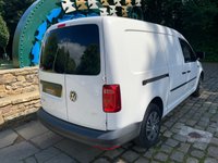 USED 2016 66 VOLKSWAGEN CADDY MAXI 2.0 C20 TDI STARTLINE 101 BHP TDi DIESEL - SERVICE HISTORY - PLY LINED - BULKHEAD - DOUBLE OPENING REAR DOORS - DOUBLE SLIDING DOORS EITHER SIDE - 1 FORMER KEEPER