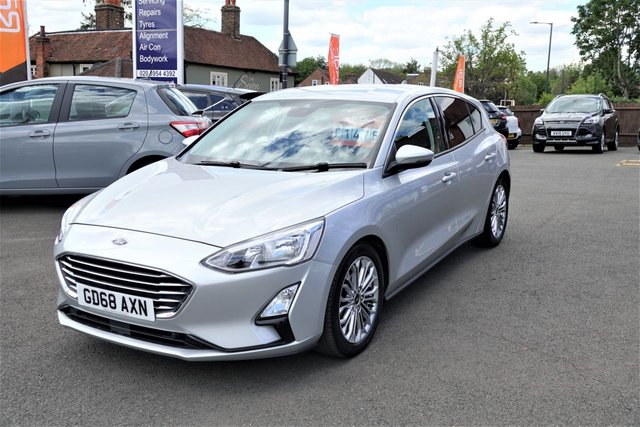 View our FORD FOCUS