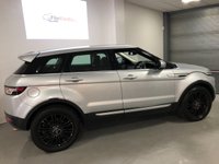 USED 2012 12 LAND ROVER RANGE ROVER EVOQUE 2.2 SD4 PRESTIGE 5d 190 BHP * PAN ROOF * CLIMATE CONTROL* MOT APRIL 2022 * 2 KEYS * 19 INCH ALLOYS * REVERSING CAMERA *