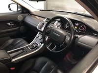 USED 2012 12 LAND ROVER RANGE ROVER EVOQUE 2.2 SD4 PRESTIGE 5d 190 BHP * PAN ROOF * CLIMATE CONTROL* MOT APRIL 2022 * 2 KEYS * 19 INCH ALLOYS * REVERSING CAMERA *