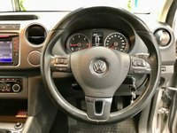 USED 2014 63 VOLKSWAGEN AMAROK 2.0 DC TDI HIGHLINE 4MOTION 178 BHP NO VAT, Low-Mileage-Huge Spec!