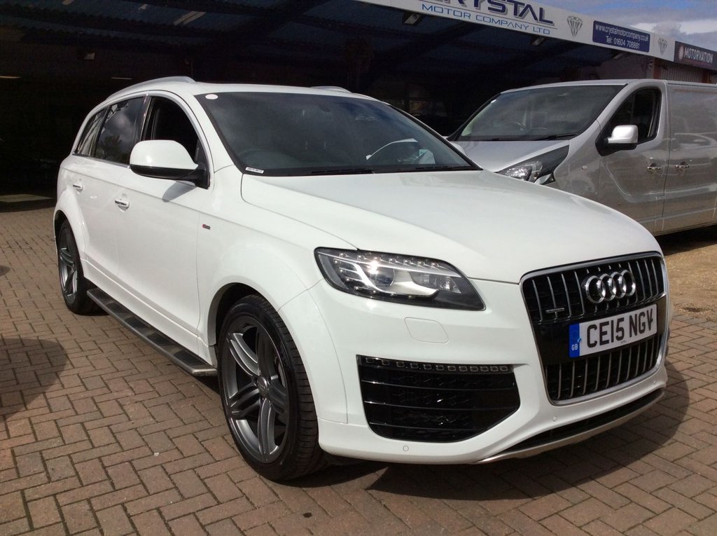 View our AUDI Q7
