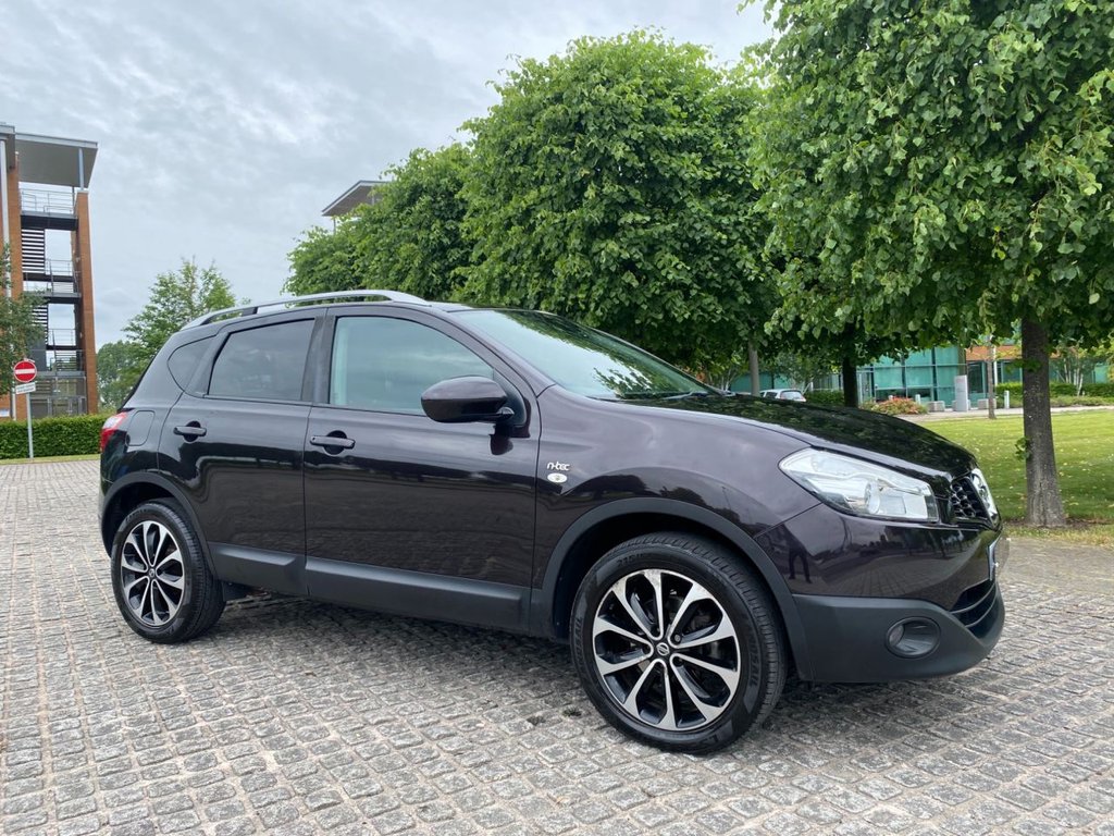 View our NISSAN QASHQAI