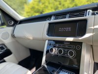 USED 2013 13 LAND ROVER RANGE ROVER 4.4 SDV8 VOGUE 5d 339 BHP AWD AUTO FLAG SHIP  Black Roof Ivory Leather DAB