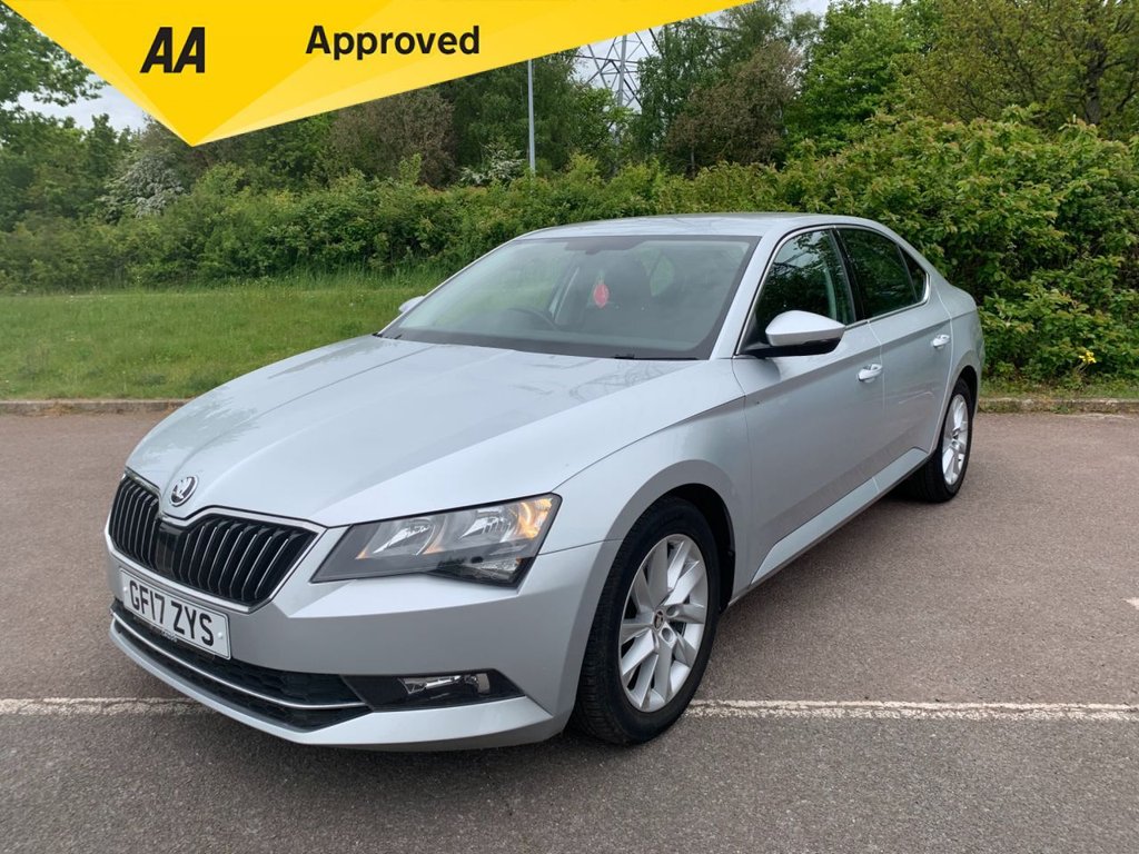 View our SKODA SUPERB