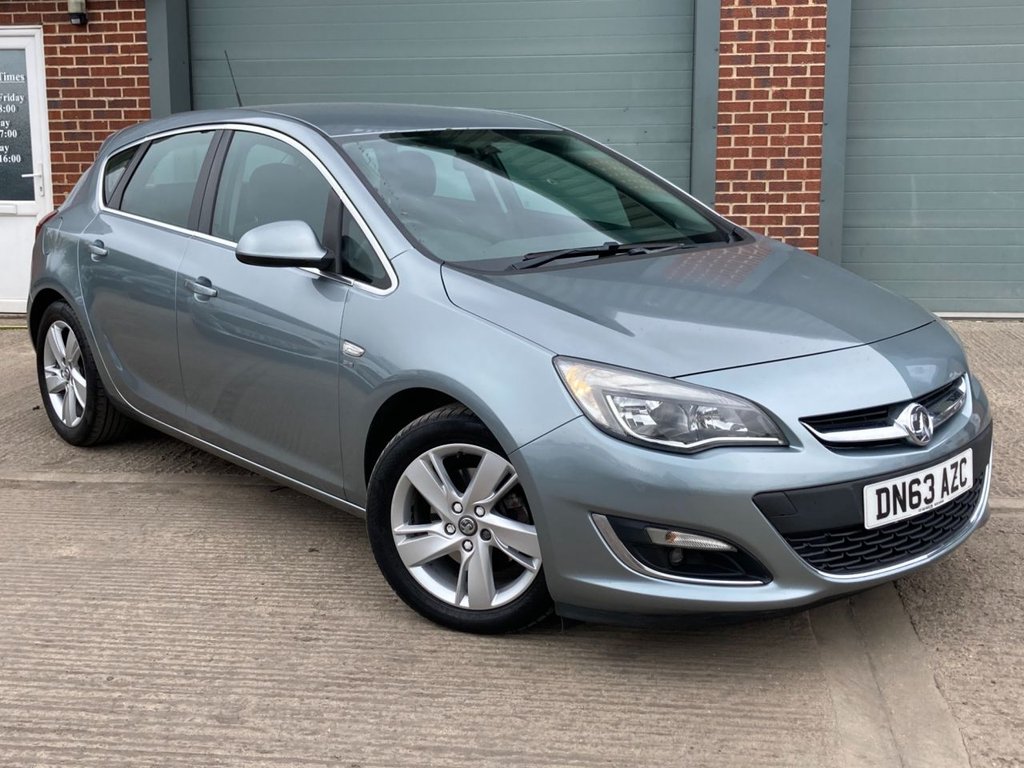 View our VAUXHALL ASTRA