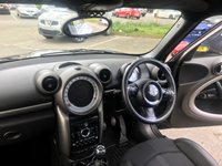 USED 2010 MINI COUNTRYMAN 1.6 COOPER 5d 122 BHP HUGE SPECIFICATION WITH OVER &pound;5000 OF OPTIONAL EQUIPMENT !!