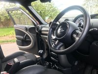 USED 2010 MINI COUNTRYMAN 1.6 COOPER 5d 122 BHP HUGE SPECIFICATION WITH OVER &pound;5000 OF OPTIONAL EQUIPMENT !!