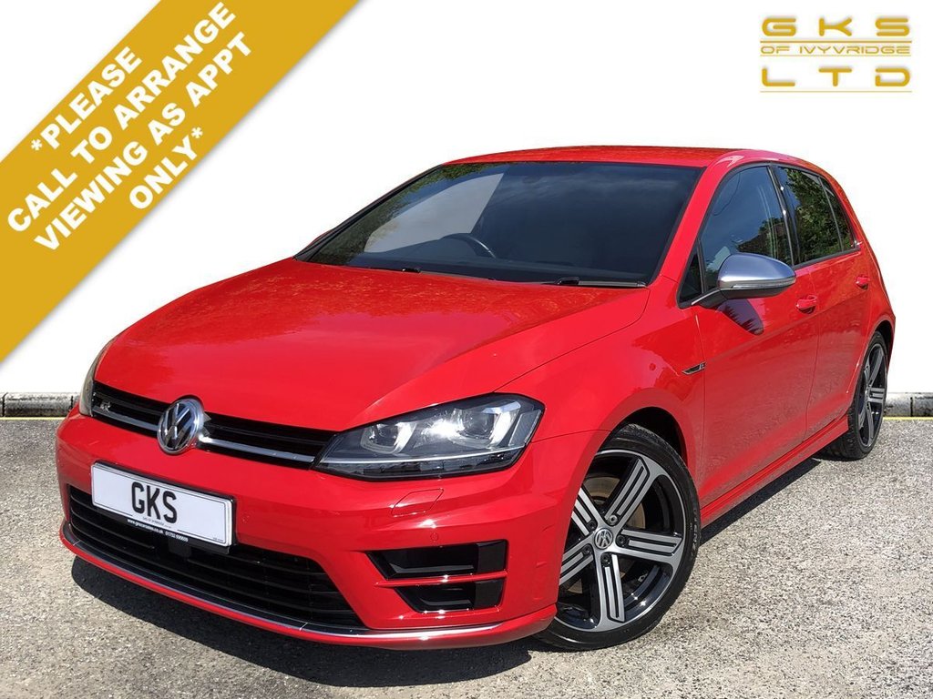 View our VOLKSWAGEN GOLF