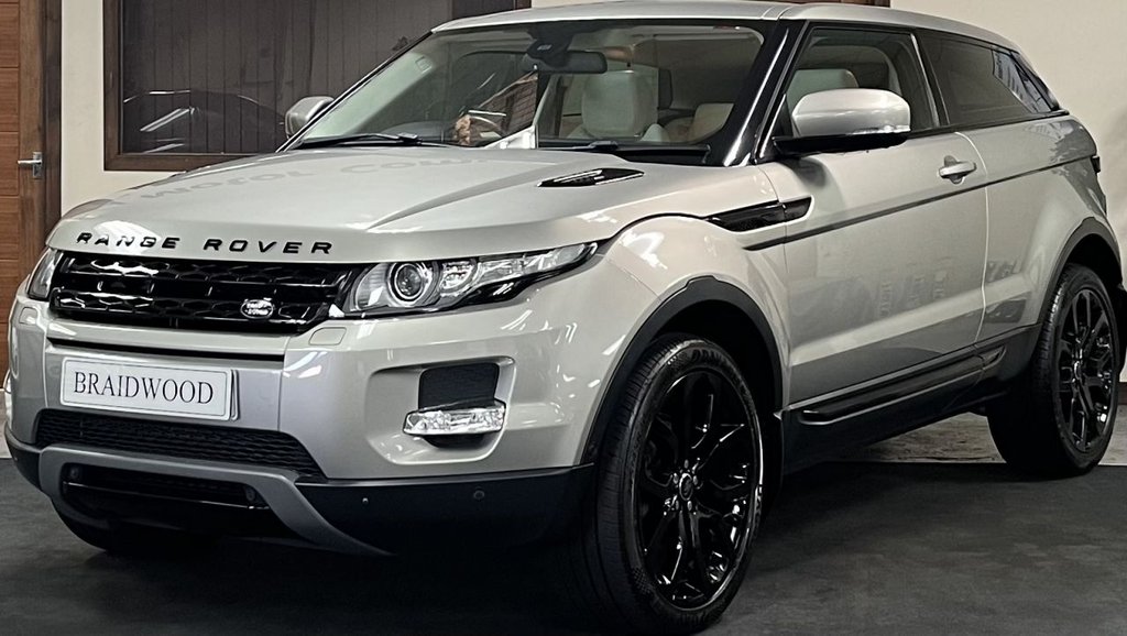 View our LAND ROVER RANGE ROVER EVOQUE