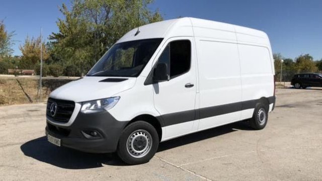 View our MERCEDES-BENZ SPRINTER