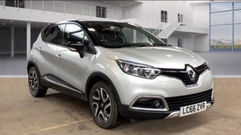 View our RENAULT CAPTUR