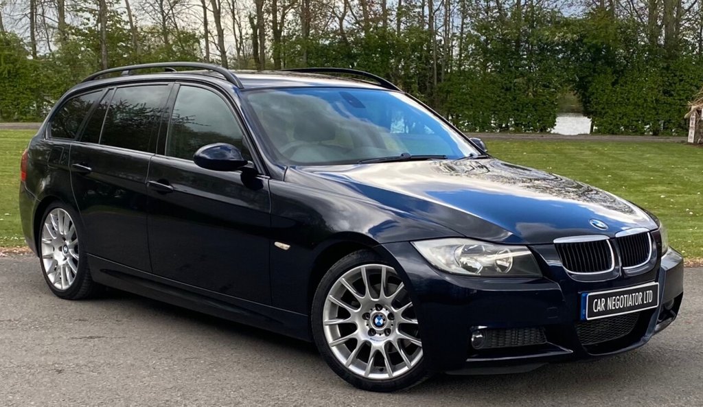 View our BMW 3 SERIES