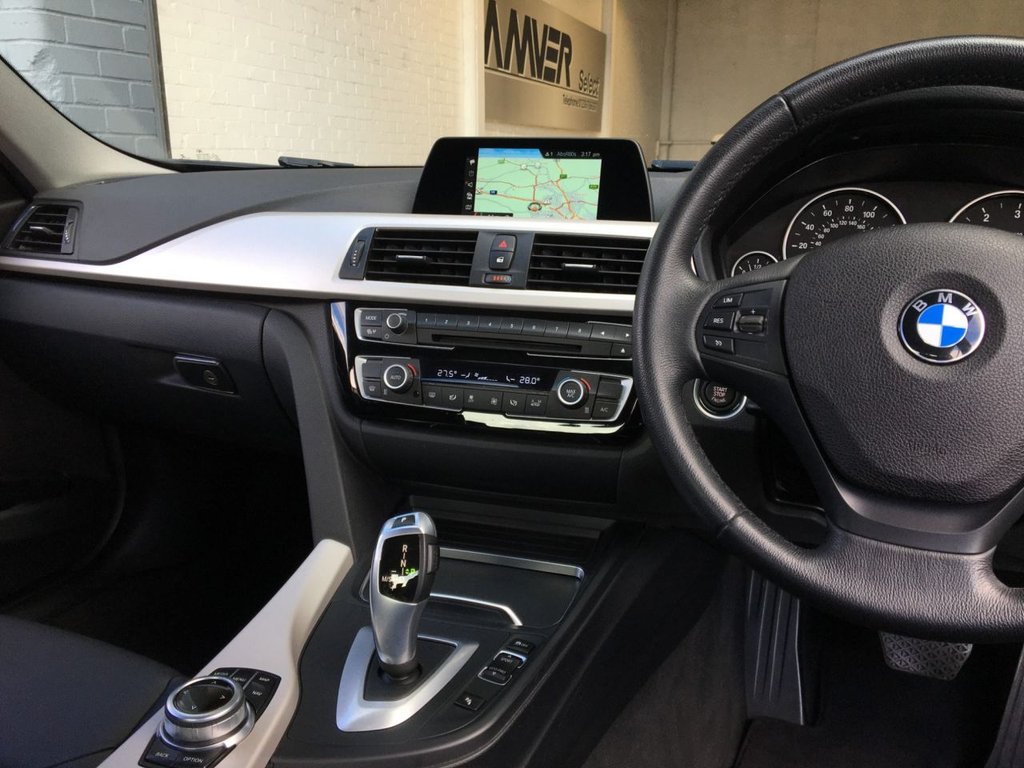 USED 2017 67 BMW 3 SERIES 2.0 320D SE 4d 188 BHP 