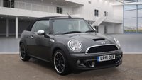 USED 2011 61 MINI CONVERTIBLE 1.6 COOPER S 2d 184 BHP * CLIMATE * 17 INCH ALLOYS * MOT NOV 2022 * 2 KEYS * PARKING SENSORS * HALF LEATHER *