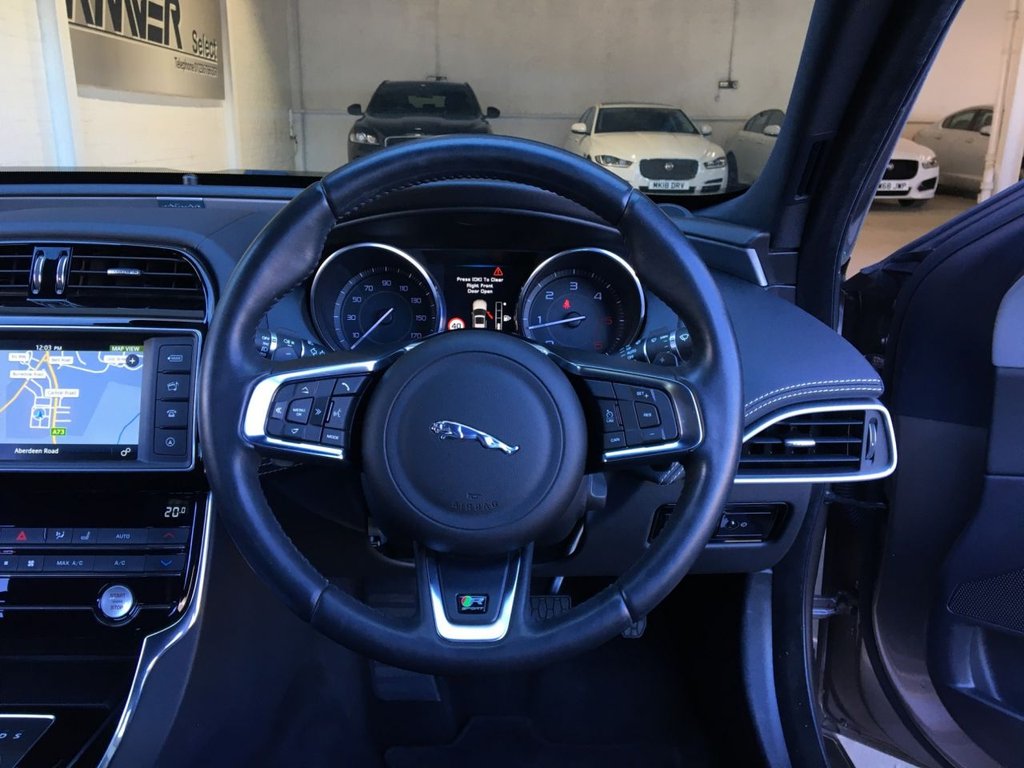 USED 2016 16 JAGUAR XE 2.0 R-SPORT 4d 161 BHP 