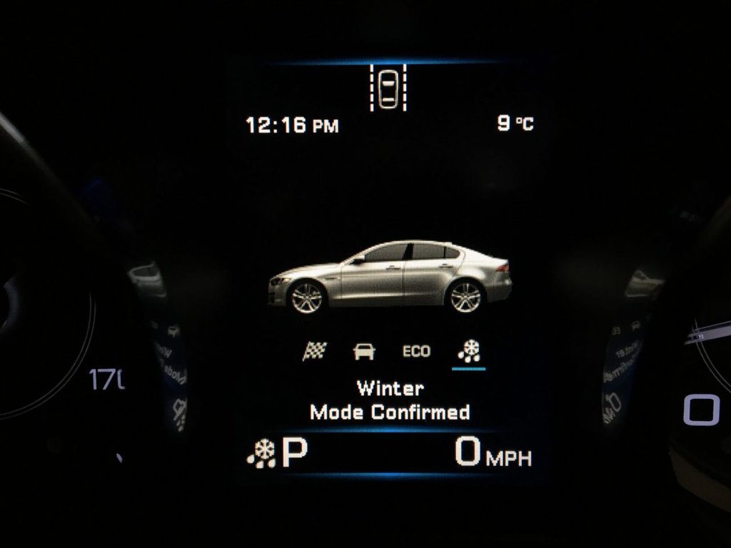 USED 2016 16 JAGUAR XE 2.0 R-SPORT 4d 161 BHP 