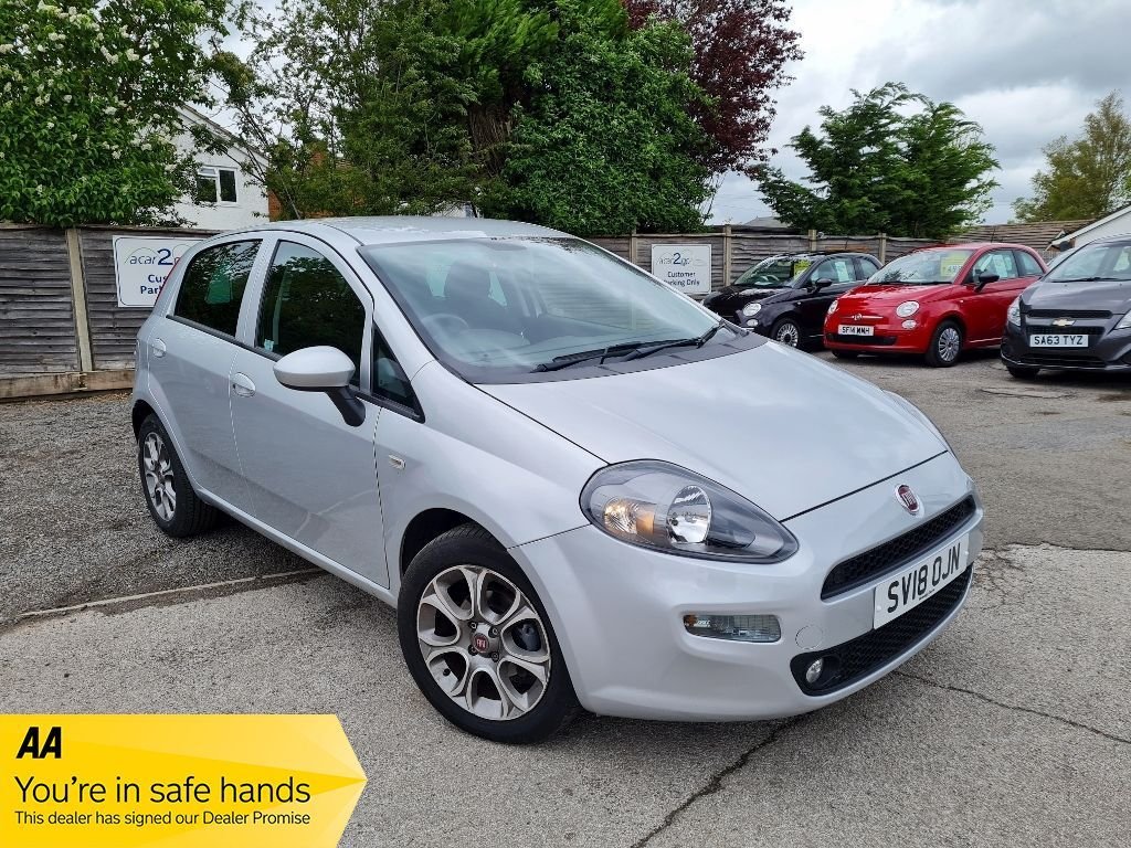 View our FIAT PUNTO