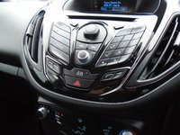 USED 2012 62 FORD B-MAX 1.4 ZETEC 5d 89 BHP 7 service stamps low insurance