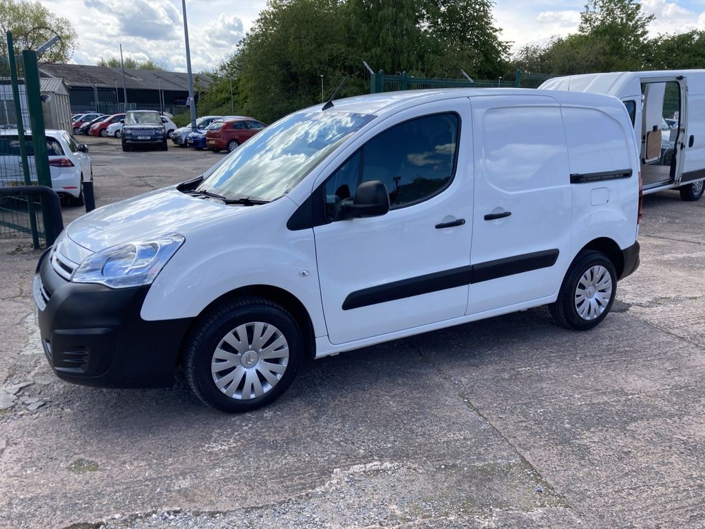View our CITROEN BERLINGO